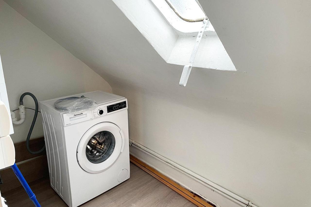 Cozy 2-Room Apartment Brühl エクステリア 写真