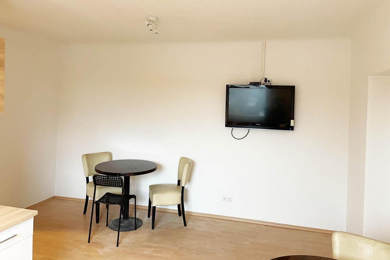 Cozy 2-Room Apartment Brühl エクステリア 写真